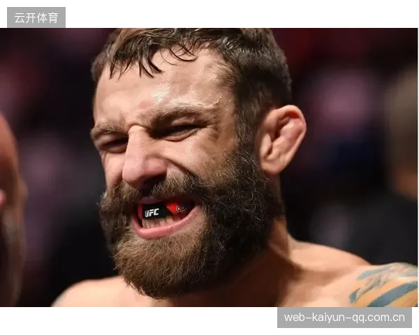 UFC飞膝出击成为当晚最大亮点