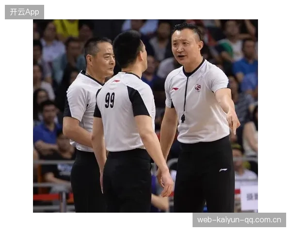 裁判评估体系透明化：开启竞技公平的新纪元